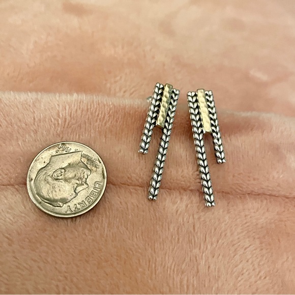 NWB John Hardy Jai Earrings! Unique, Wear With Everything Two-toned Earrings! - Picture 6 of 7